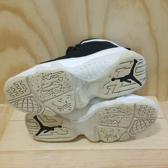 Nike Jordan 9 IX Retro Wmn's sz 7 , Eu 38 City of Flight Black White - Picture 8 of 8